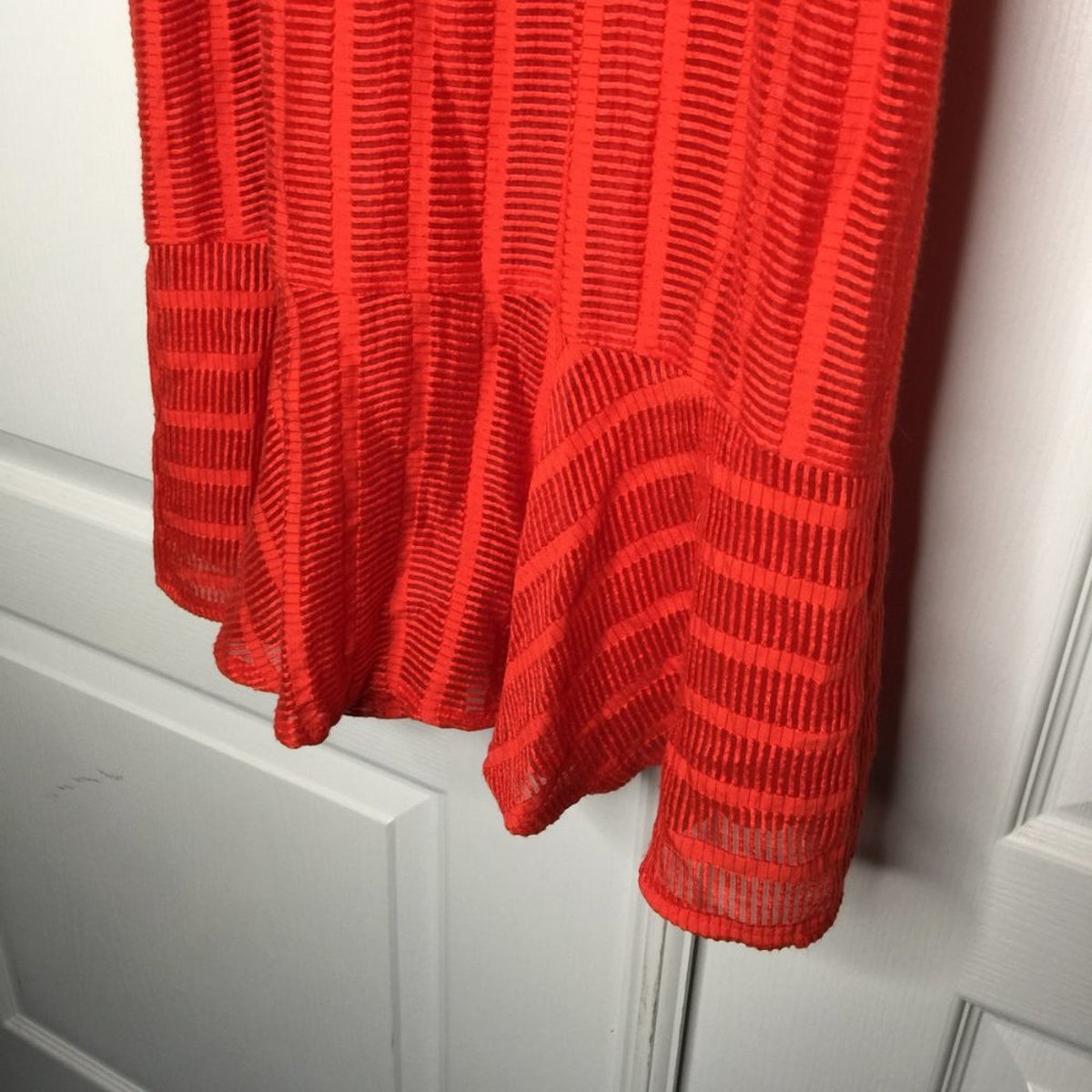 Donna Morgan Jacquard Dress Crew Neck Sleeveless Zipper Back Belted Red Size 6