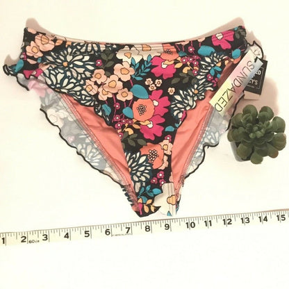 SUNDAZED NEW Ellie Ruffled Hipster Bikini Bottom Size Small