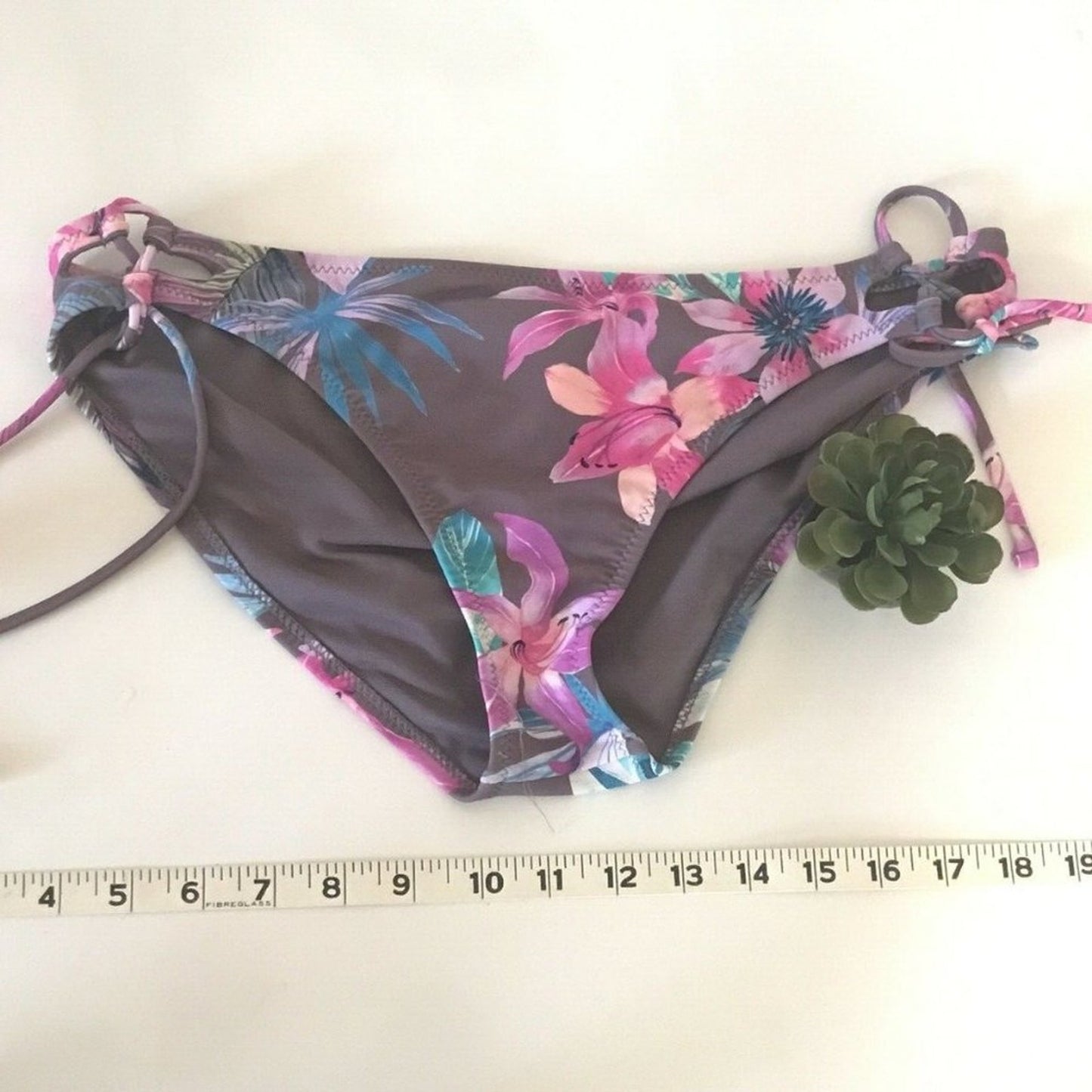 Raisins Hipster Mauve Side Tie Bikini Bottom Size Large