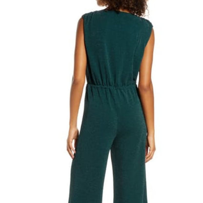 Chelsea.28 Surplice V-neck Sleeveless Jumpsuit Small Green heavy pilling