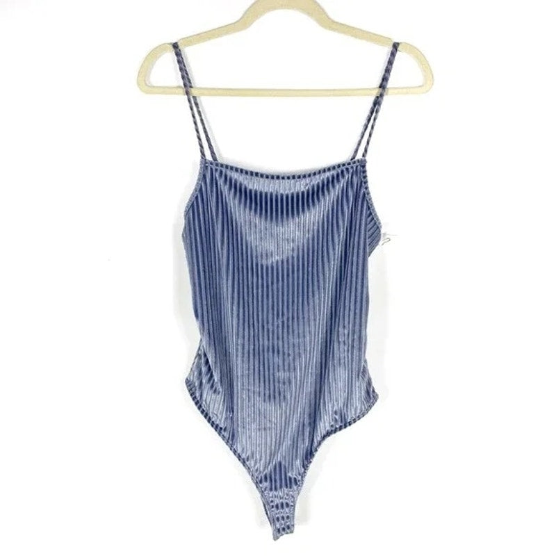 La La Land Creative Co Women's Cami Bodysuit Large Lavender NWT Ribbed Velvet