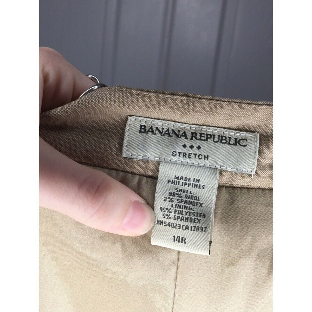 Banana Republic Khaki Pants 14R Long Dress Pants WORK Trousers Career Pockets
