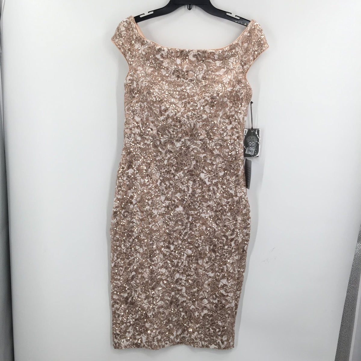 Vince Camuto Sequin Off The Shoulder Sheath Cocktail Dress Back Zip Sand Size 8