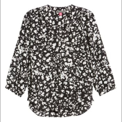 Vince Camuto NEW Floral Rumple Blouse Size Medium