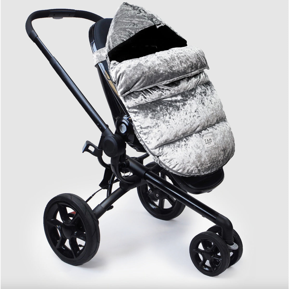 VelvetPod NWT Stroller & Car Seat Footmuff Cozy Grey Velvet S/M 0-18 Months