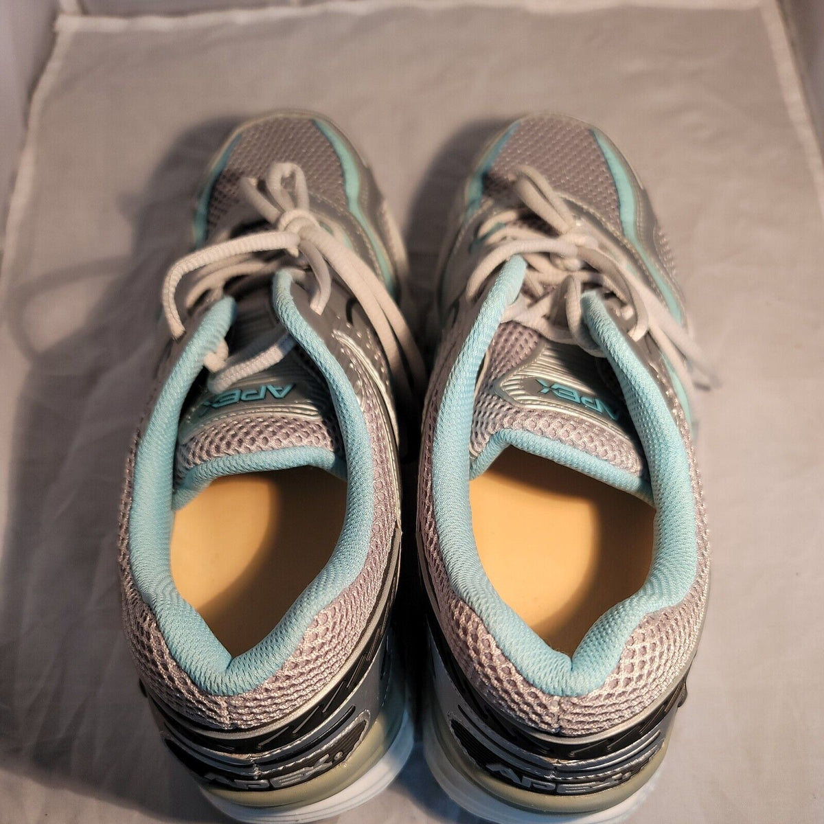 Apex X527W Sneaker Athletic Shoe Boss Runner X-Last Silver/Sea Size 11 Wide