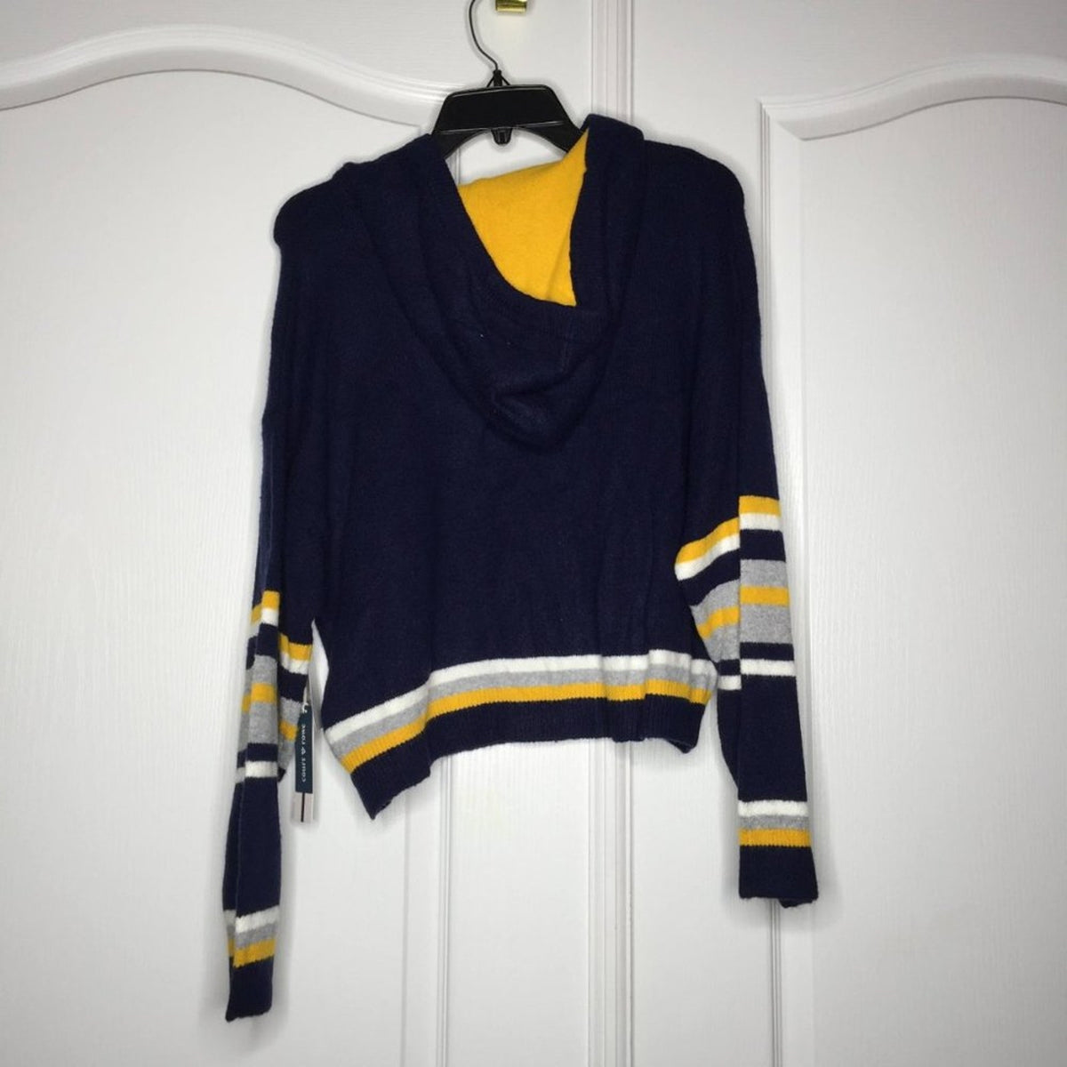 Court & Rowe Pullover Hoodie Sweatshirt Long Sleeves Stripe Navy Crush Small