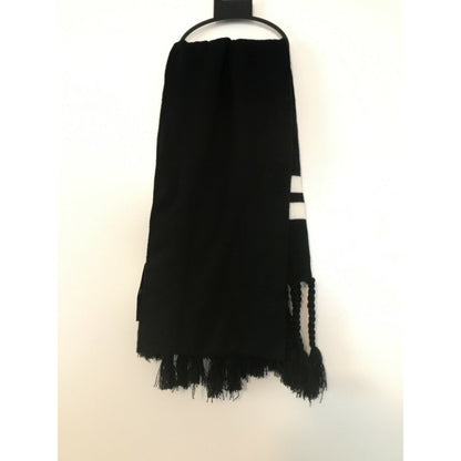 DKNY NEW Logo Stadium Scarf Tassel Fringe Black White Red Winter 68" x 8" WINTER