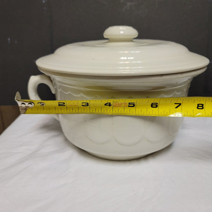 Vintage Ironstone Ceramic White round Chamber pot handle and lid Slot jar potty