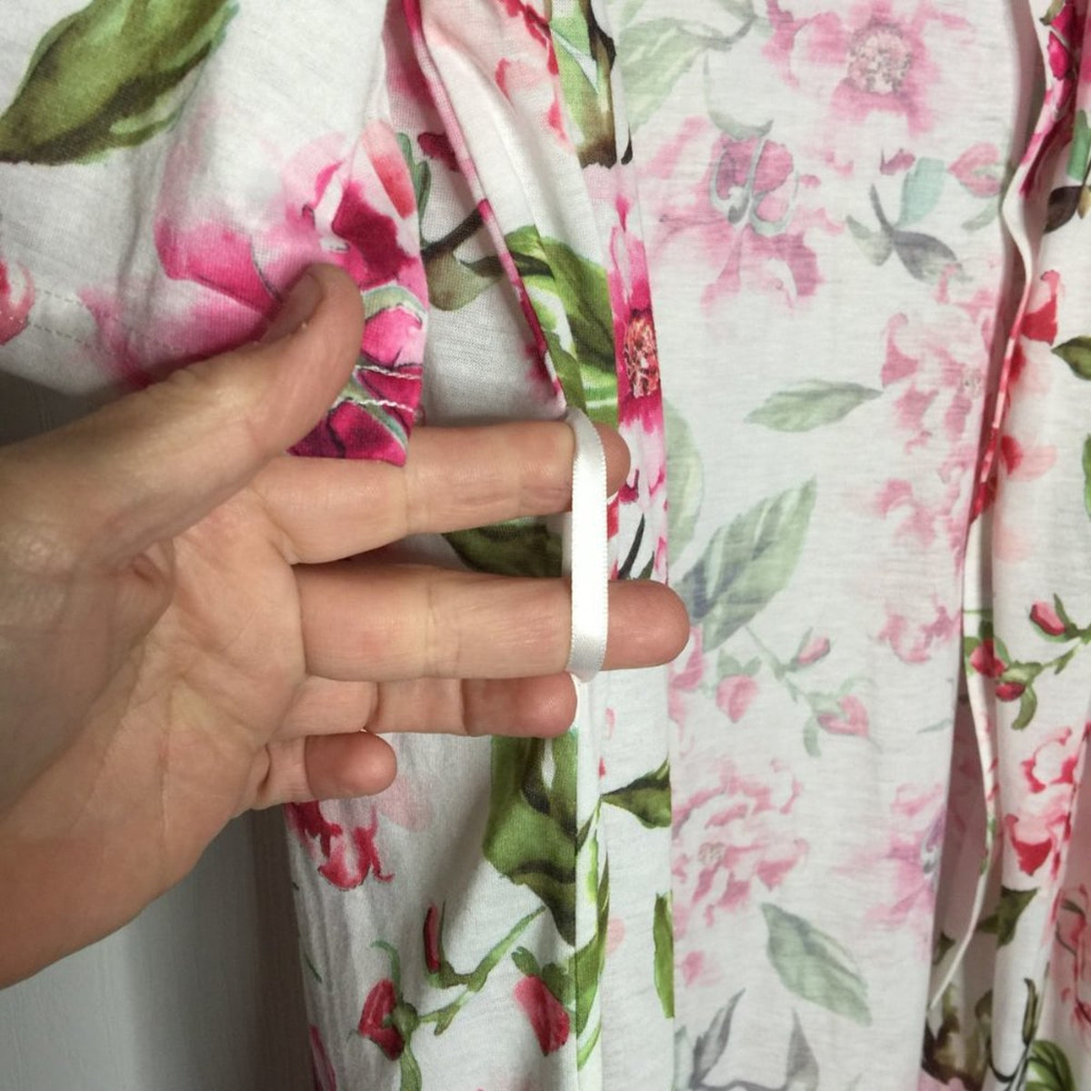 Show Me Your Mumu Duster ROBE Short Sleeve Floral White Green Pink One Size