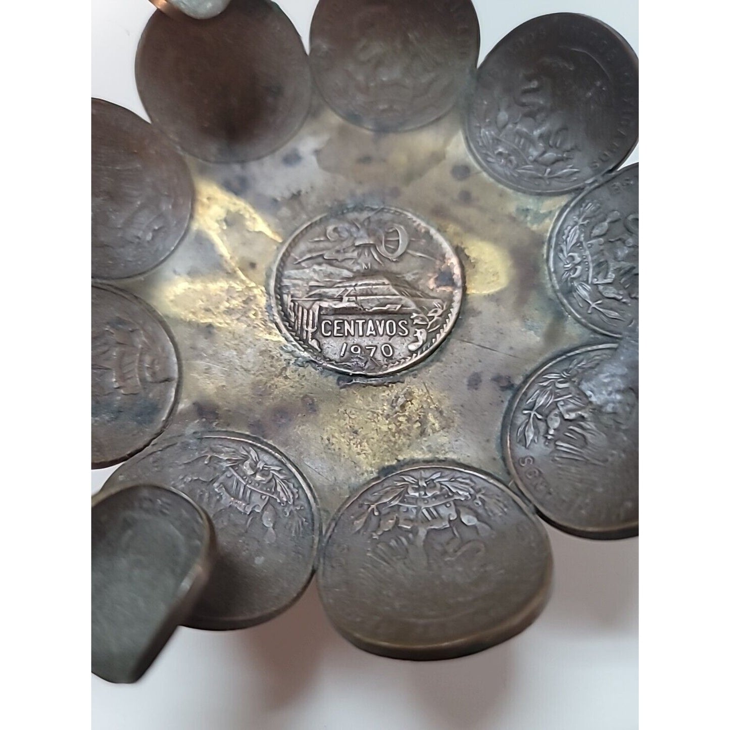 VINTAGE MEXICAN COIN CENTAVOS 1970s ASHTRAY 15 COINS HANDMADE FOLK ART BRASS