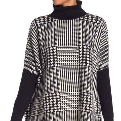 Joseph Turtle-Neck Sweater Long Sleeves Ribbed Trim Printed Black- White Size XL