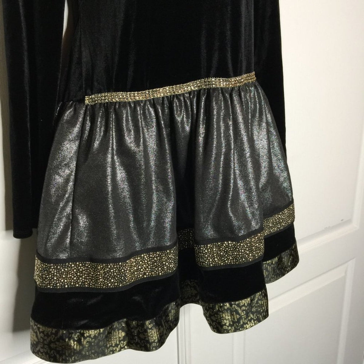 Bloome Velvet Fit Flare Flounce Dress Up formal Size 18.5