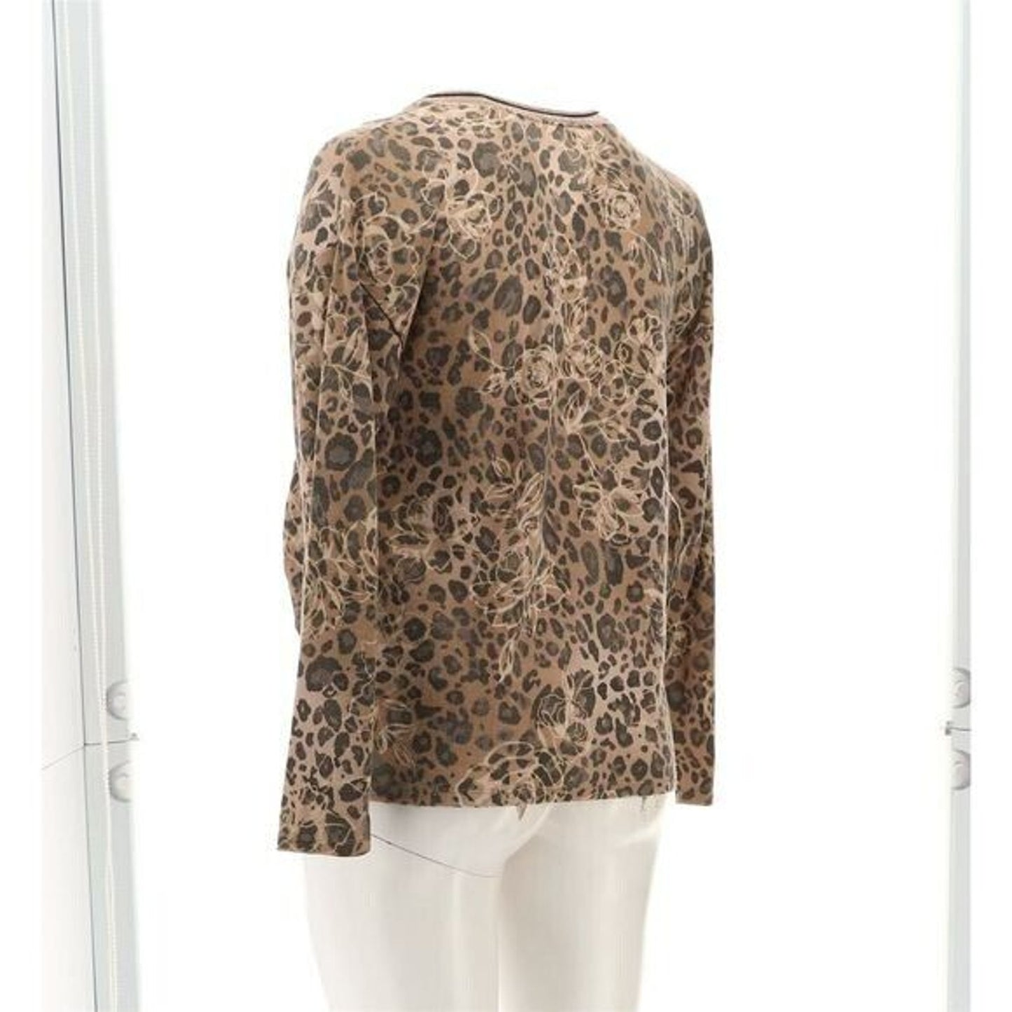 Democracy Sweater Top Twist Hem Animal Print Medium Taupe NWT Long Sleeve V-Neck