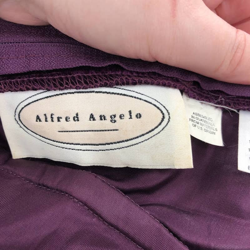 Alfred Angelo Vintage Sleeveless Purple Large/Medium velvet dress Fit Flare Zip
