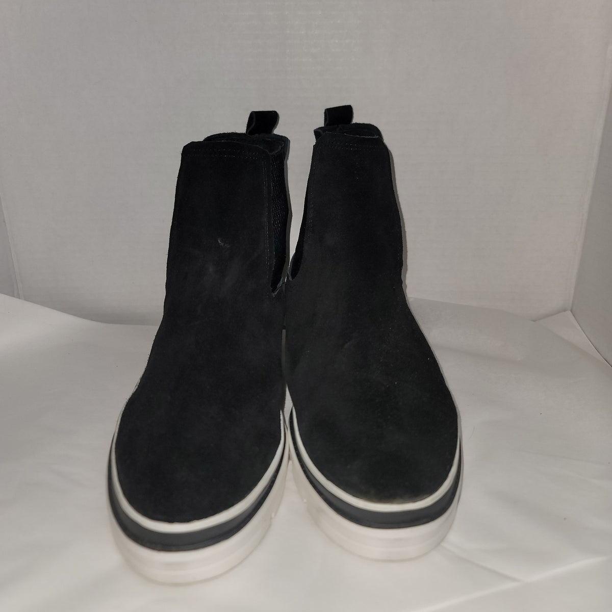 Steve Madden Avery Black Suede Size 11 M  Pull On Platform Wedge Chelsea Boots