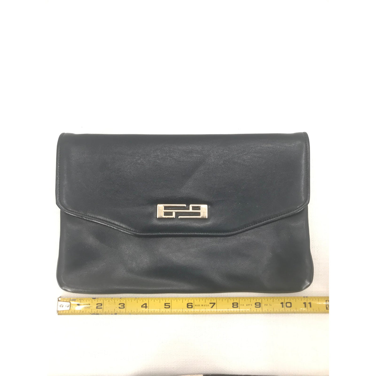 Vintage Women's Clutch Purse Snap Button Black Size One Bag