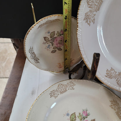 Homer Laughlin Queen Ester Dinner salad bread Plate Bowl cup saucer One Setting