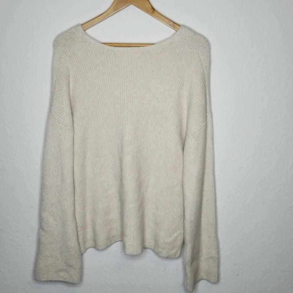 Treasure & Bond Rib Pullover Sweater Large Beige Oatmeal NWT Long Flare Sleeve