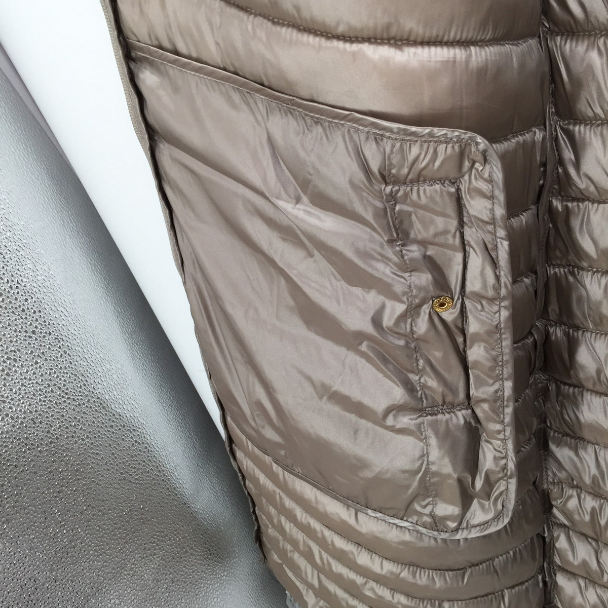 Via Spiga Packable Hooded Down Quilted Puffer Parka Coat Jacket Moonstone Small