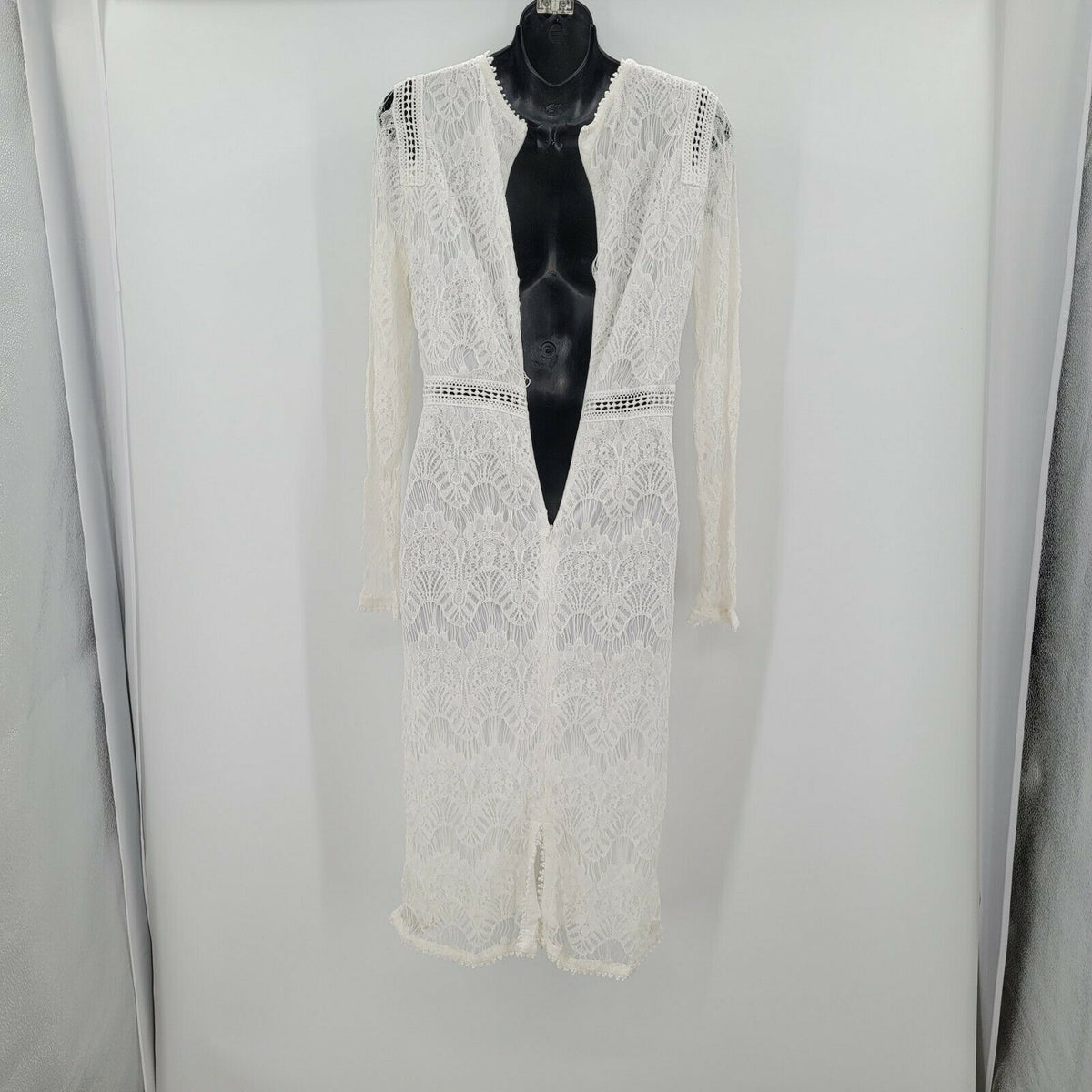Love by Design Long Sleeve Lace Lined Midi Dress Back Zip White Medium