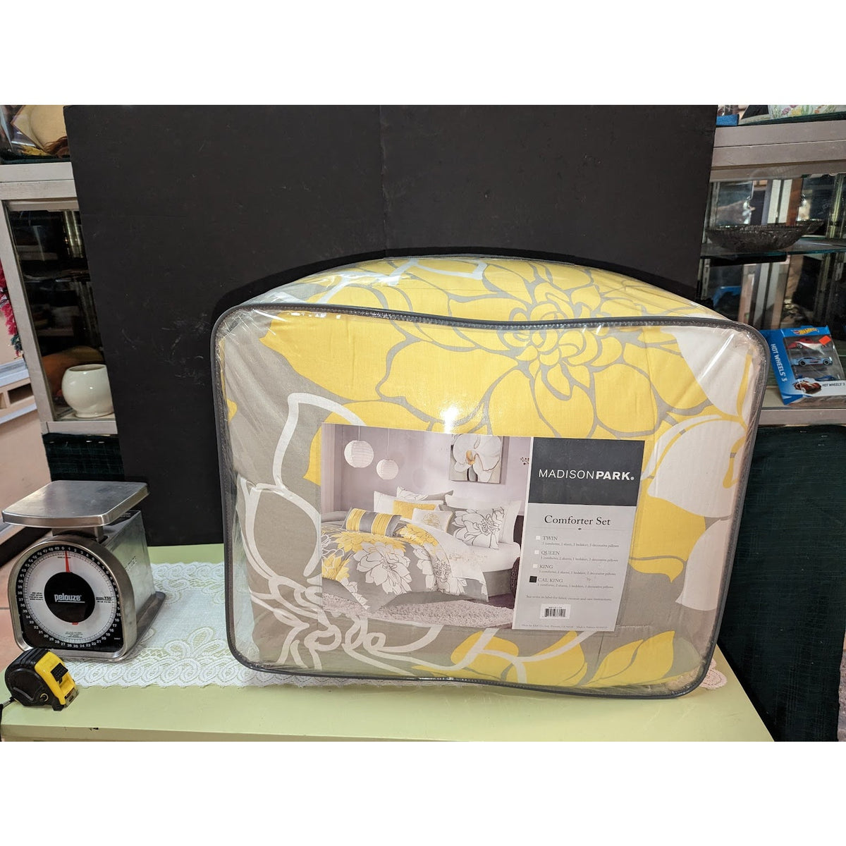 Madison Park Lola 7 Pieces California King Comforter Set Yellow Gray NEW
