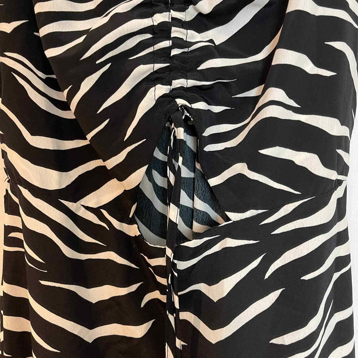 Topshop Black/White Zebra Sleeveless Midi Dress Spaghetti Strap Size 2 NWT