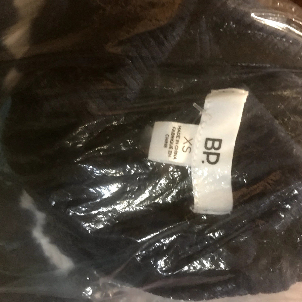 BP. NWT Ribbed White Navy Tie Dye Ribbed Turtleneck Top XS Shirt Layers Travel