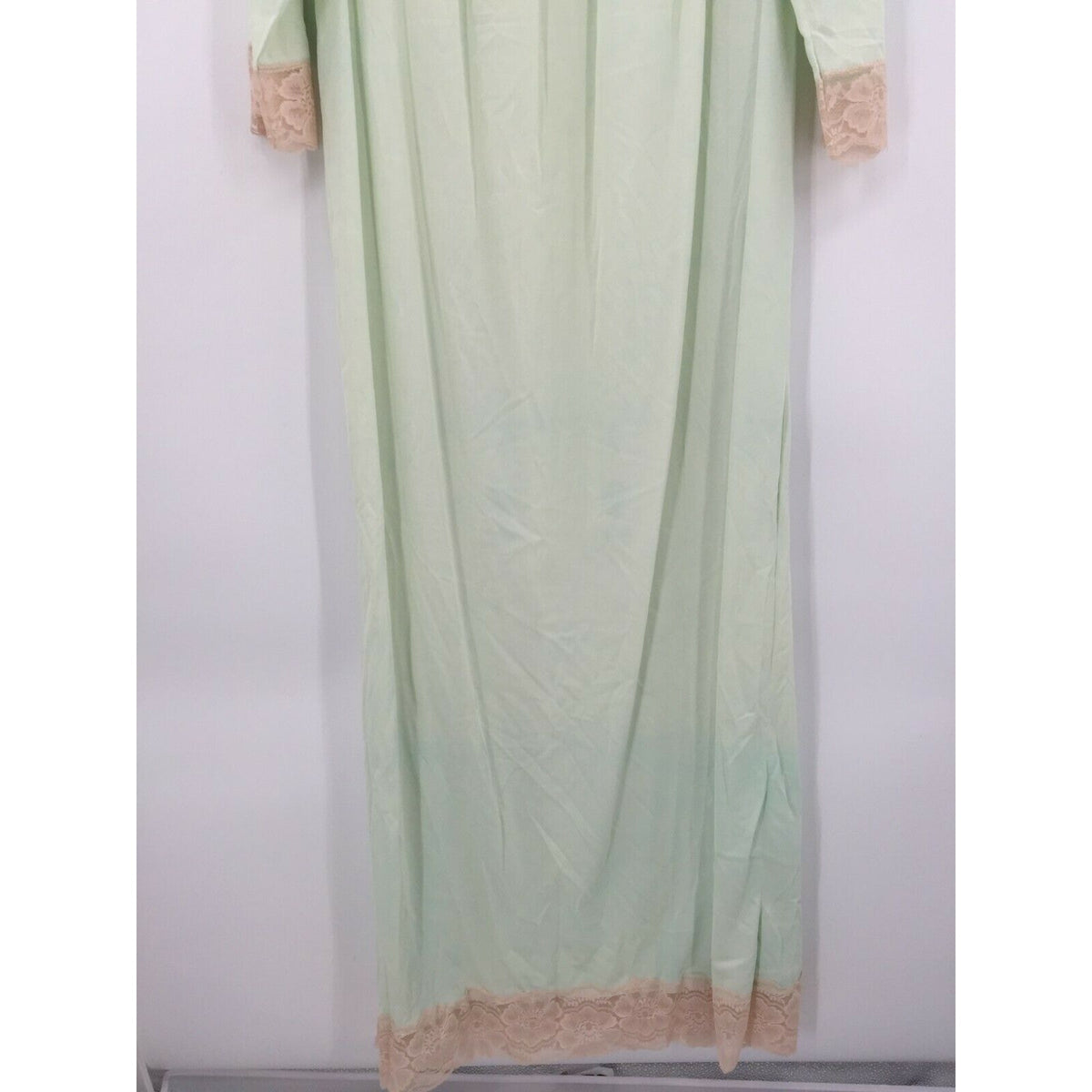 Rutledge Vintage Sleepwear Nightgown 3/4 Sleeves Square Neck Size Medium