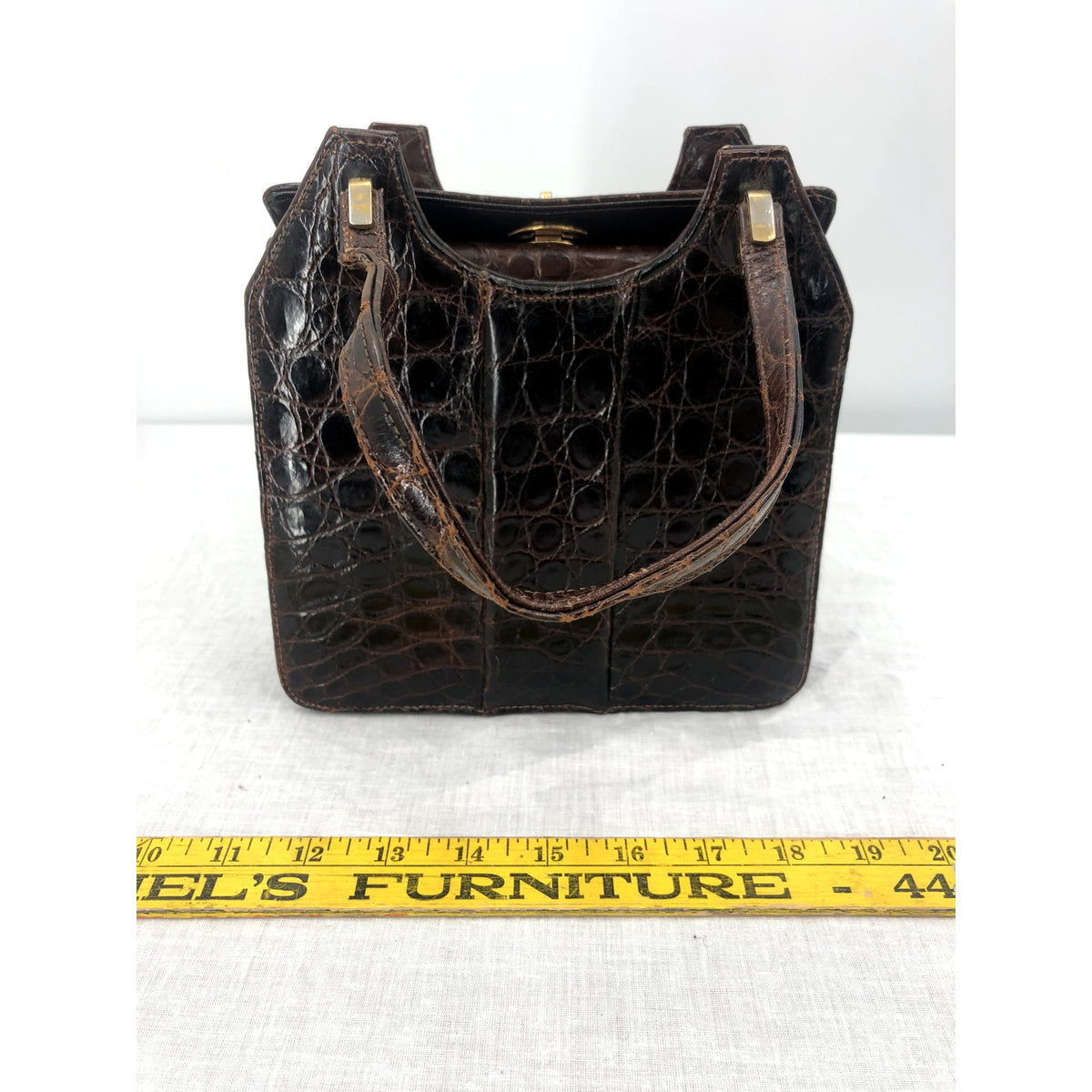 Nicholas Reich Brown Alligator Leather Purse Accordion Pocket Book Hand Bag