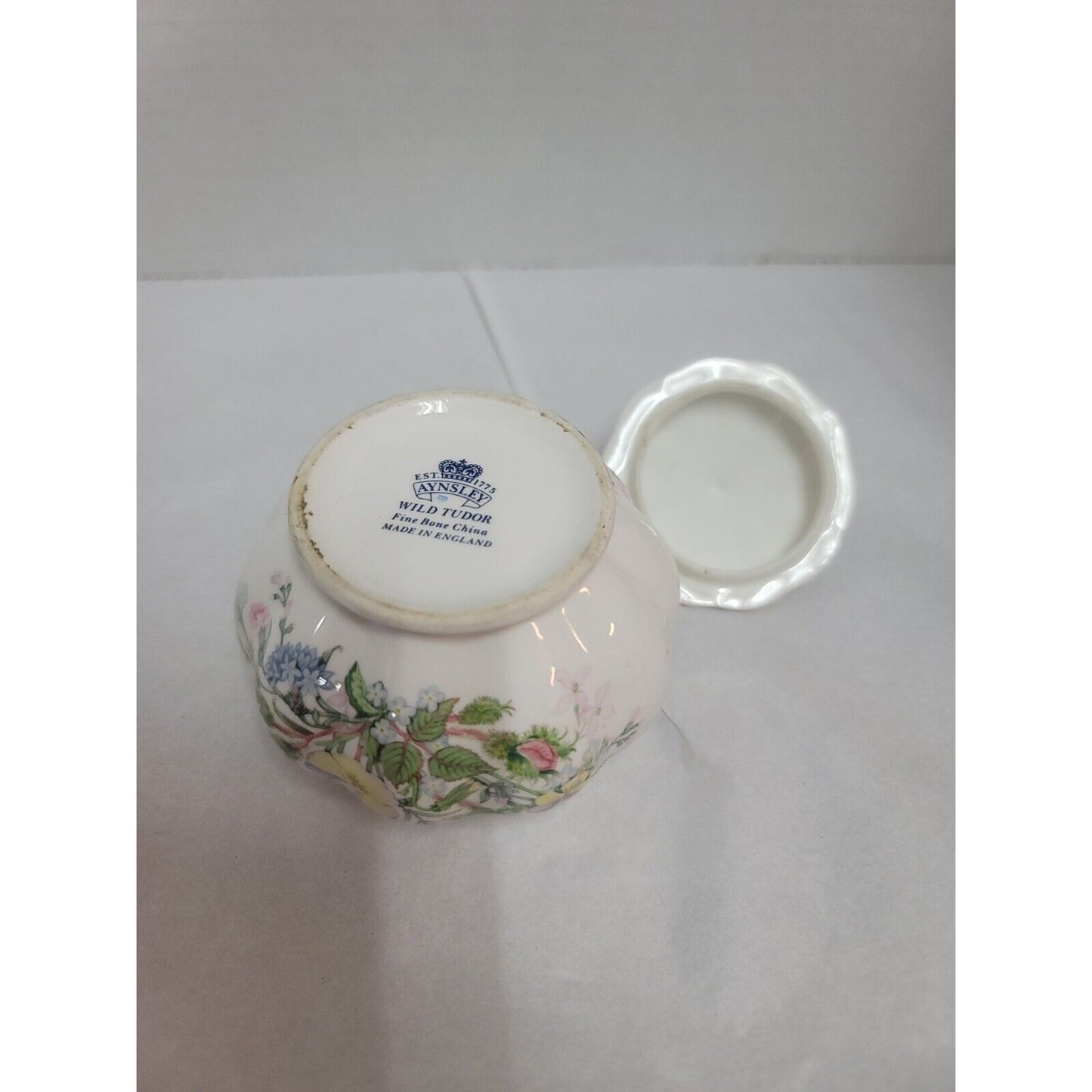 Aynsley Wild Tudor Bone China Ginger Jar Floral England sugar trinket vanity