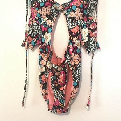 Sundazed Floral Print Swimwear One Piece NEW Size 34 C