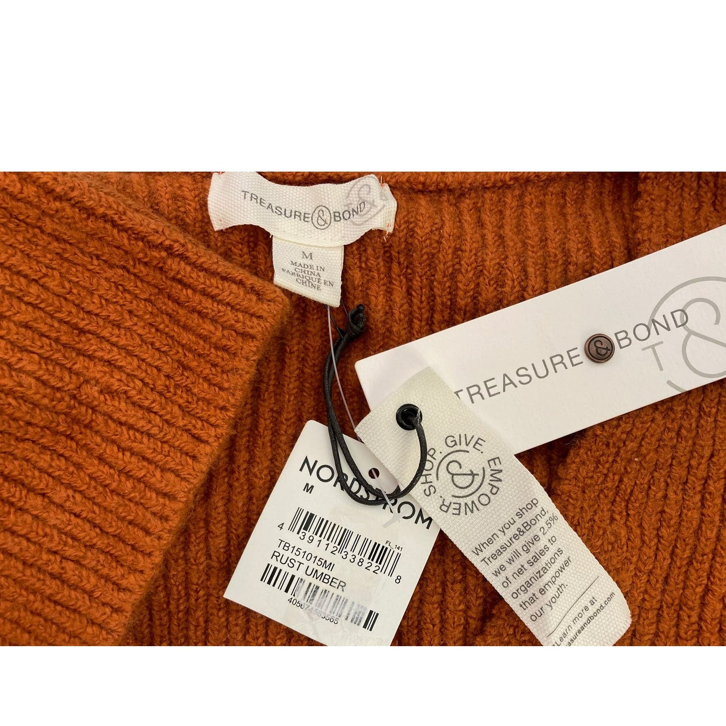 Treasure & Bond Long Flared Sleeve V-Neck Cozy Sweater Sz Medium in Rust NWT