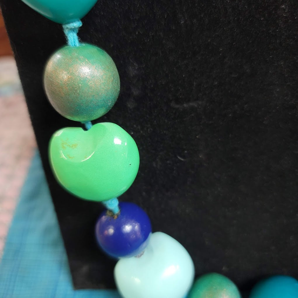 Vintage Costume Jewelry Wooden Nuts Seed Beaded Blue Green Chunky Necklace Faded