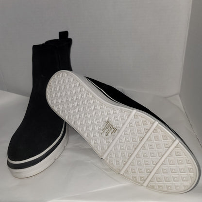 Steve Madden Avery Black Suede Size 11 M  Pull On Platform Wedge Chelsea Boots