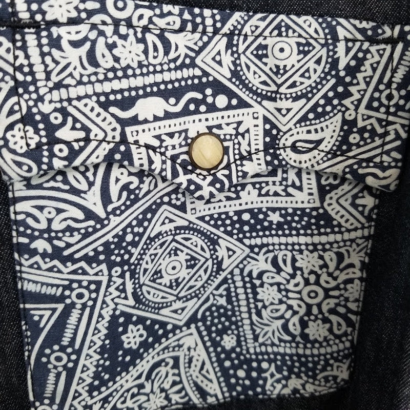 Levi's Long Sleeve Denim two tone shirt Pearl Snaps XL Button Up