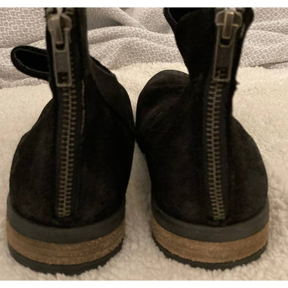 Born Shoes Arula Suede Back Zip Distressed Side Cut Out Bootie Sz 7M Black NWT