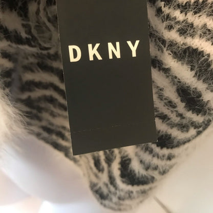 DKNY Fuzzy Animal Zebra print Shawl winter Black & White Scarf L:63” W:12”