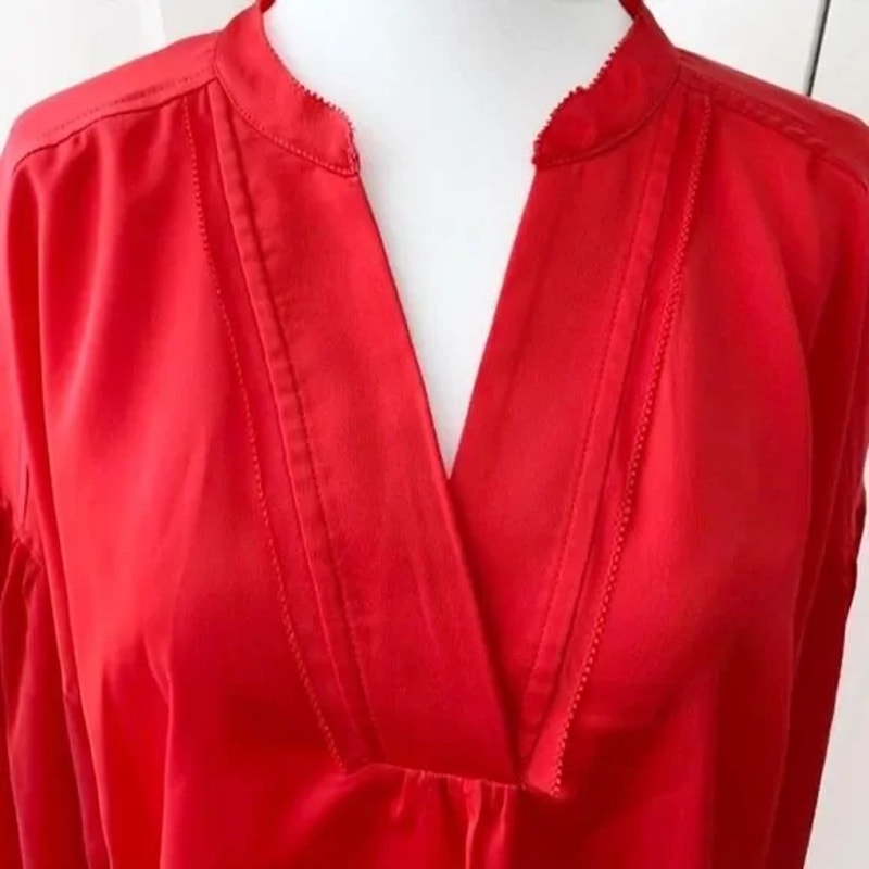 Laundry By Shelli Segal Blouse Large Goji Red NEW Bishop Sleeve Cross V-Neck top