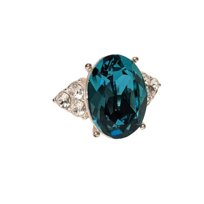 Turquoise Rhinestone Ring White Silver Tone Metal Costume Jewelry Size 7.5