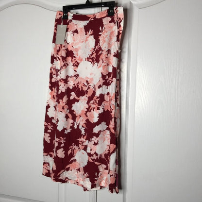 NWT Chelsea 28 Midi Skirt Front Button Closure Side Slit Floral Print Red XS