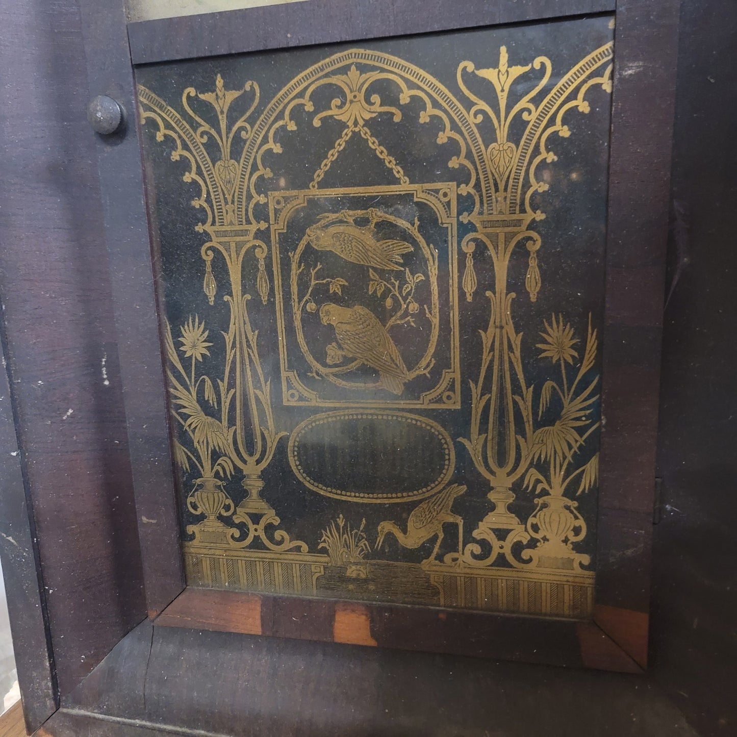 South Georgia Clock Co. Table wood clock damaged walnut veneer case key pendulum