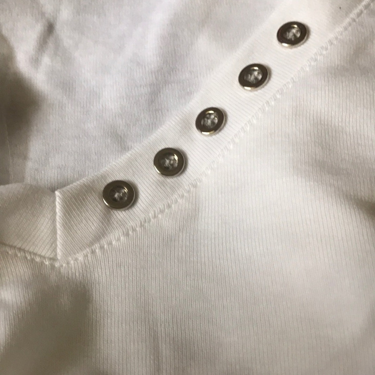 Karen Scott NEW Plus Size White V Neck Size 1X casual plain shirt top blouse