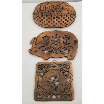Lot of 3 Vintage Coppertone Iron Kitchen Trivets Pig Basket Kettle Teapot Footed