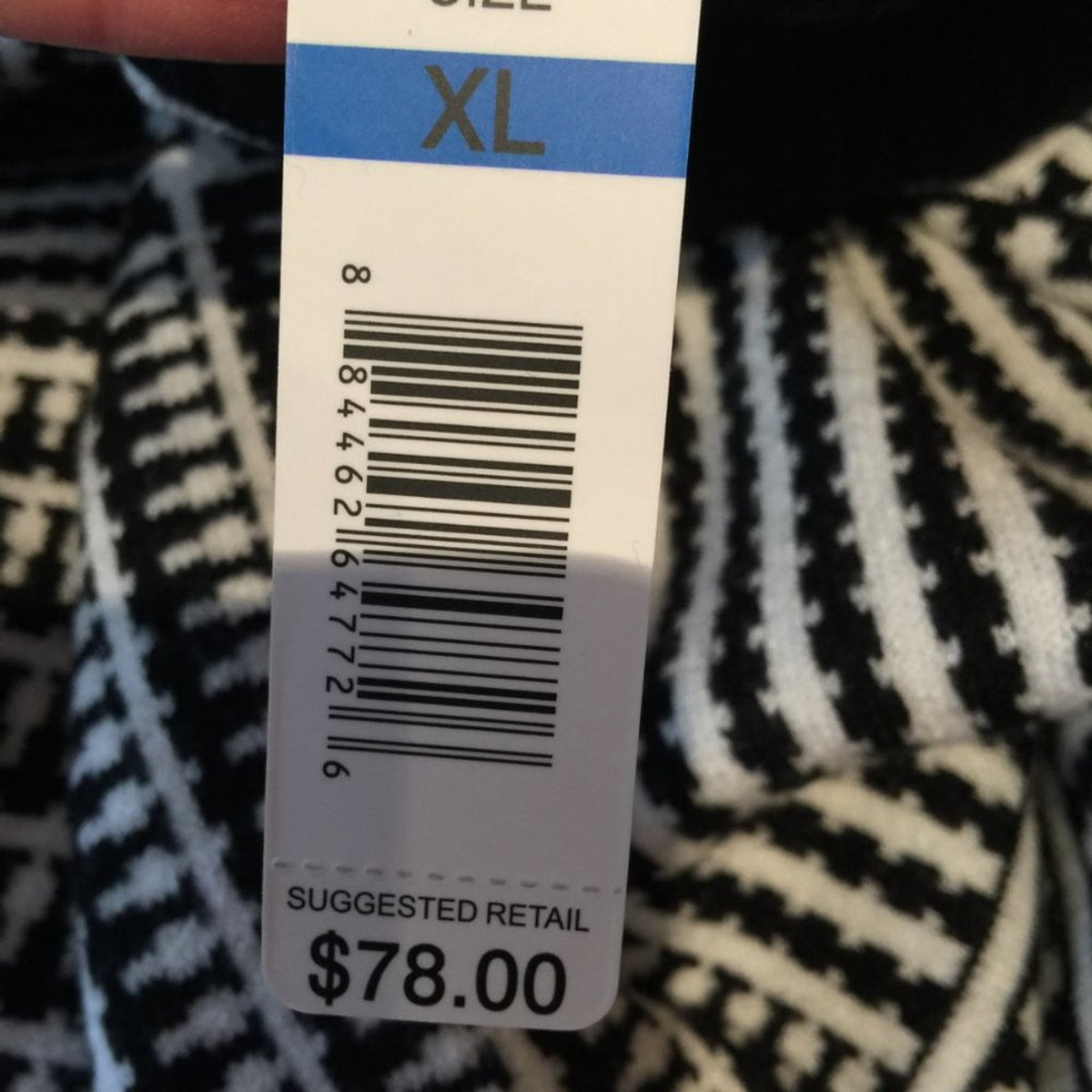 Joseph Turtle-Neck Sweater Long Sleeves Ribbed Trim Printed Black- White Size XL