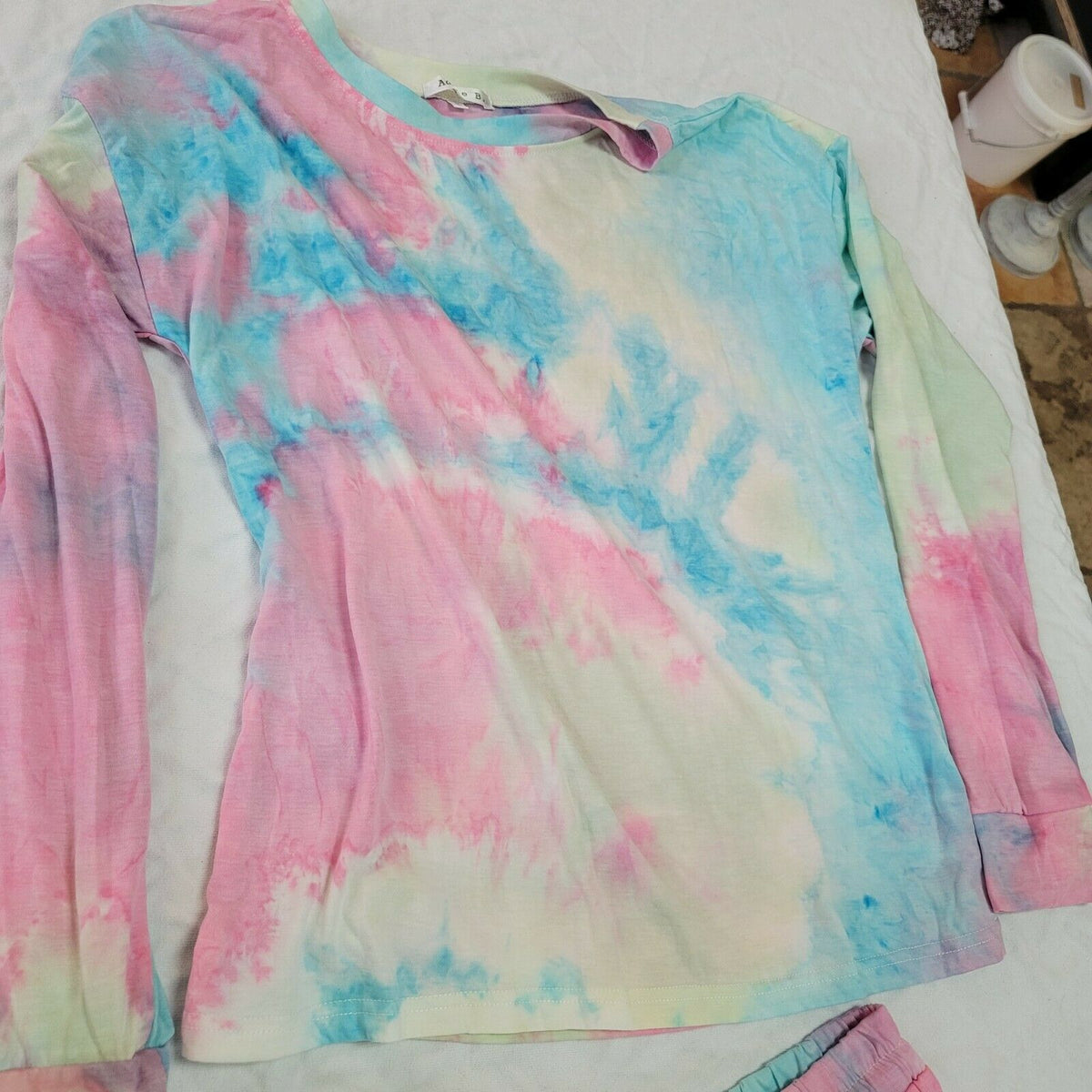 Adele B. Pastel Tie-Dye Long-Sleeve Tee & High Waist Drawstring Shorts Small NEW