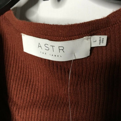 ASTR V-Neck Suki Crossover Sweater RUST Large New cozy fuzzy puff Shoulders