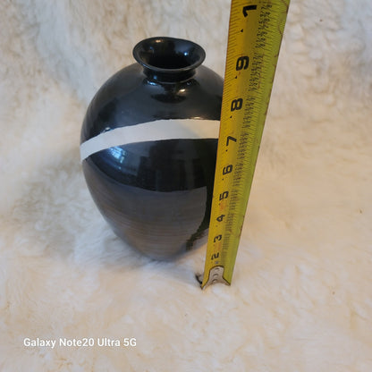 1982 Jan Valerie Art Pottery Black White Vintage Monochromatic Vase Contemporary