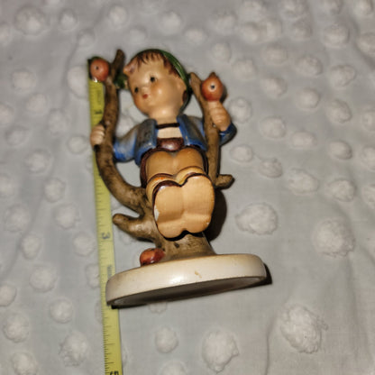 Hummel Figurine Apple Tree Boy multicolor