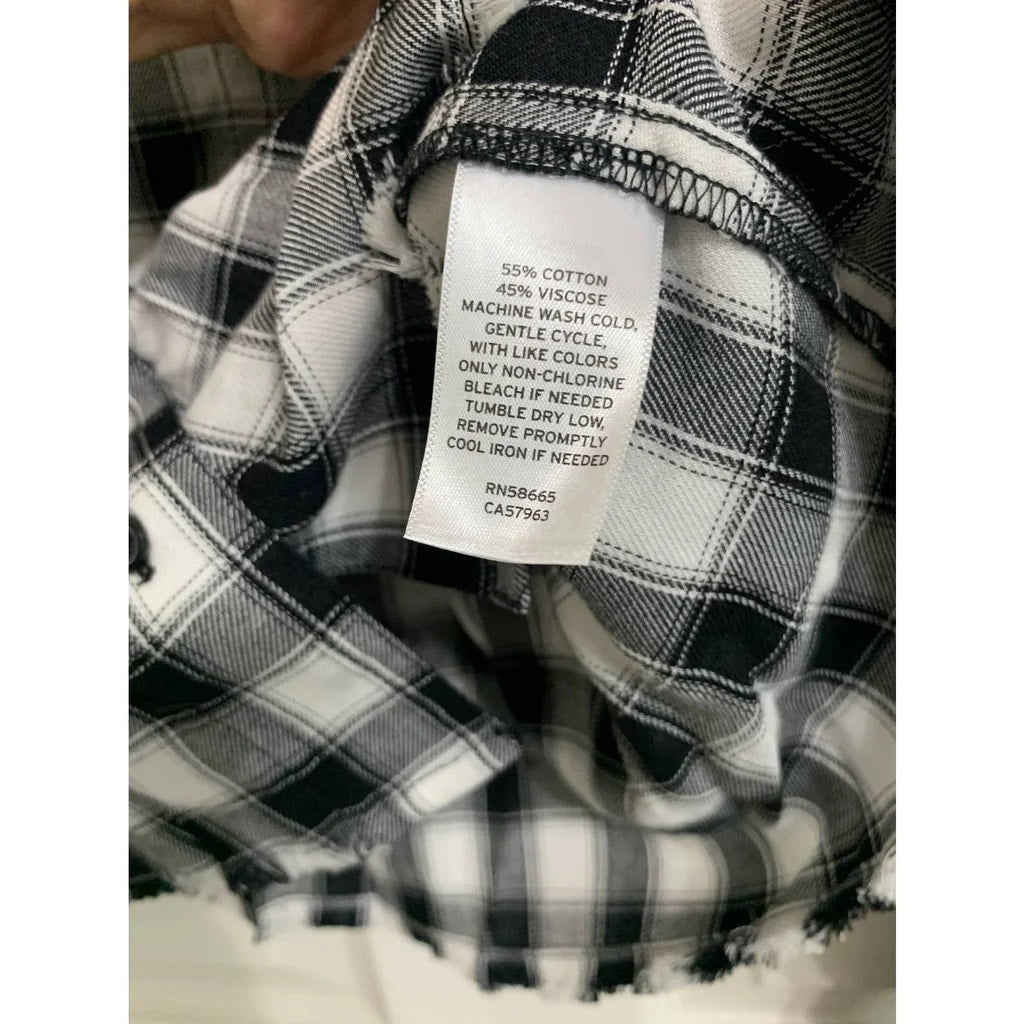 ABOUND Black & White Dobby Plaid size Extra Small XS NEW Raw Fringe Hem Crop Top